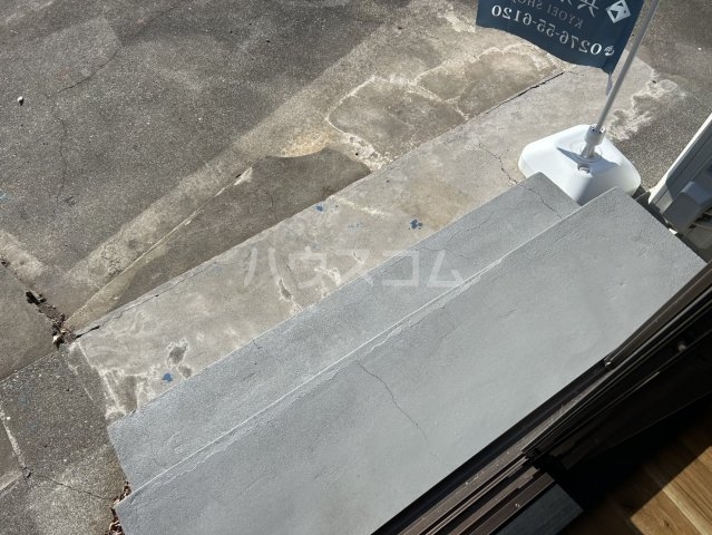 25/30 バルコニー