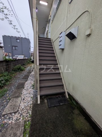 21/26 エントランス