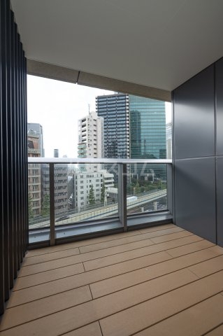 13/16 バルコニー