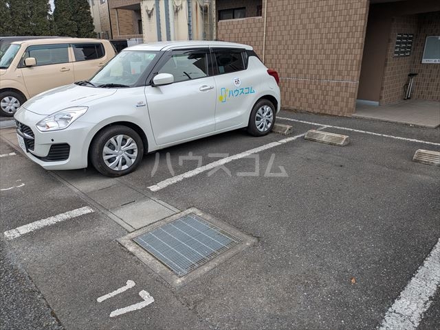 2/10 駐車場