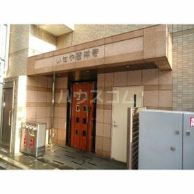 19/25 エントランス