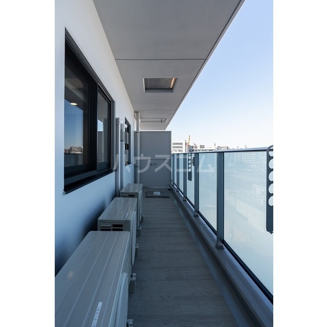 13/27 バルコニー