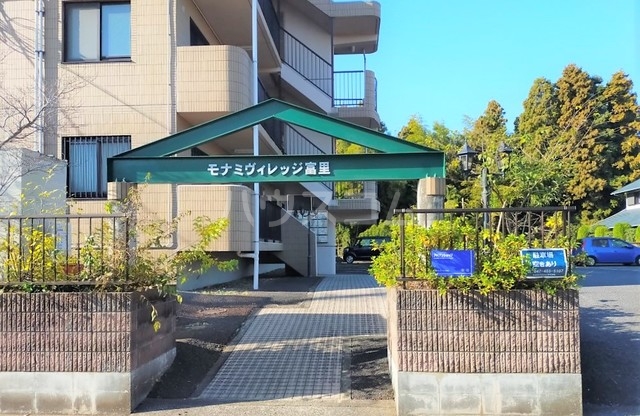 19/24 エントランス