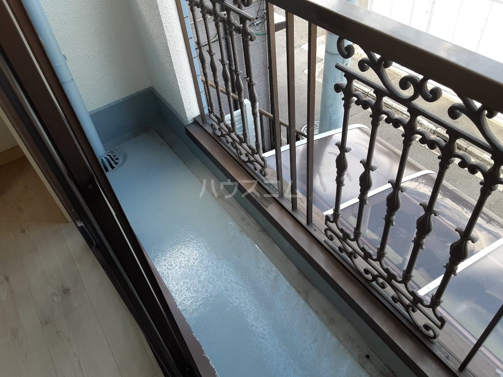 17/26 バルコニー