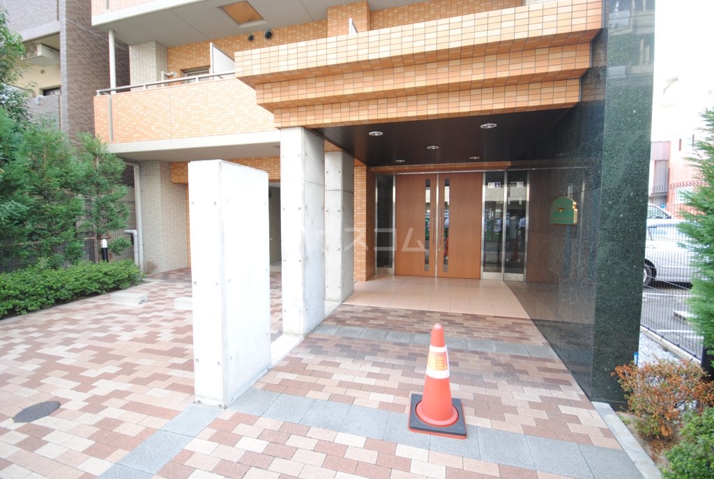 14/24 エントランス