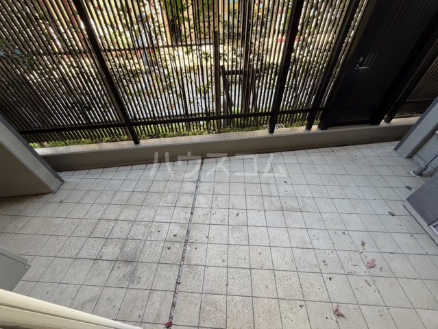 17/30 バルコニー