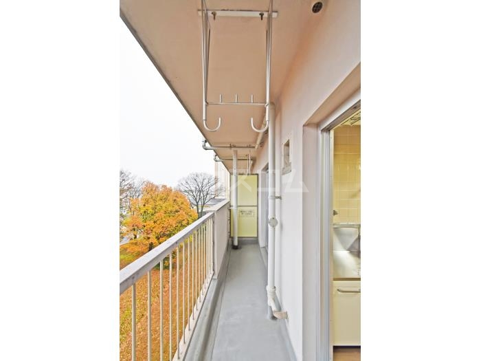 13/25 バルコニー