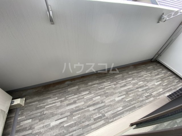 21/30 バルコニー