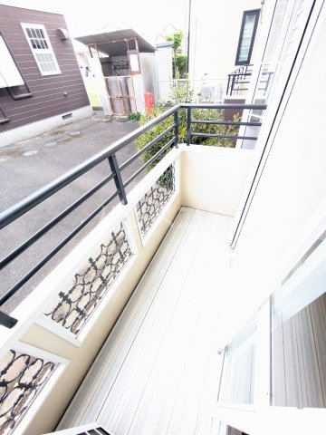 21/30 バルコニー
