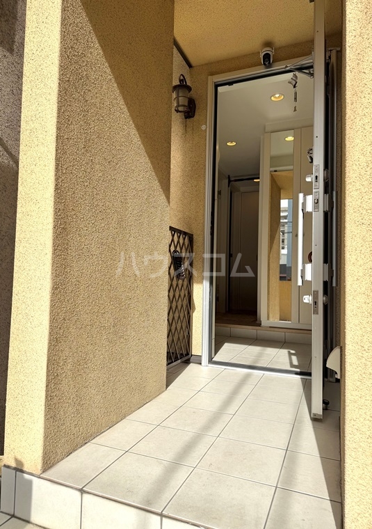 6/6 エントランス