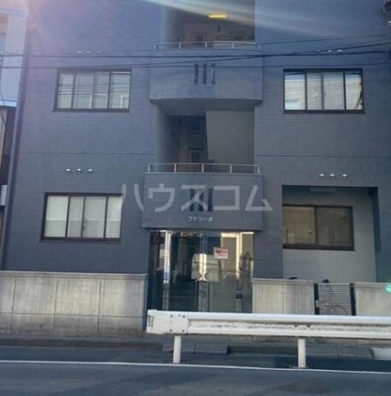 14/21 エントランス