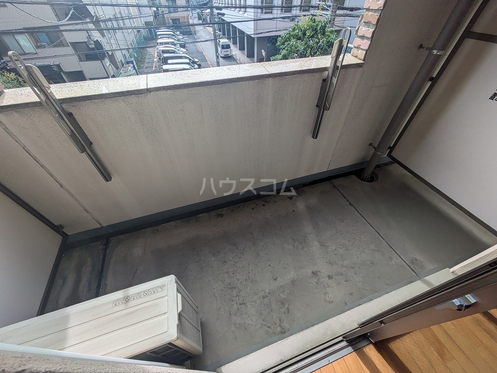 15/20 バルコニー