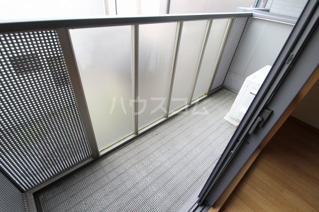 15/26 バルコニー