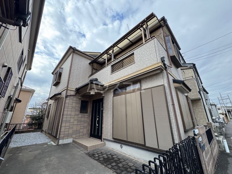 14/20 エントランス