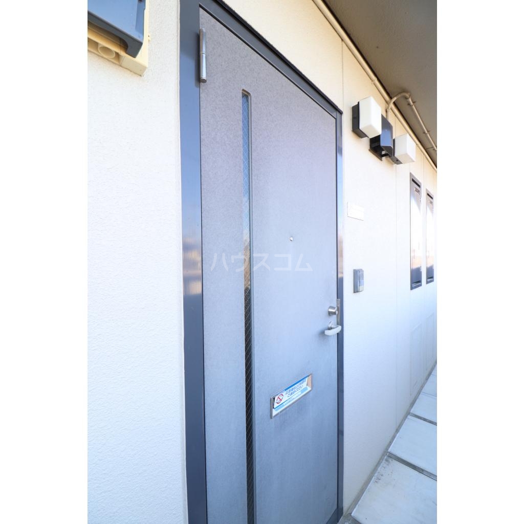 14/18 エントランス