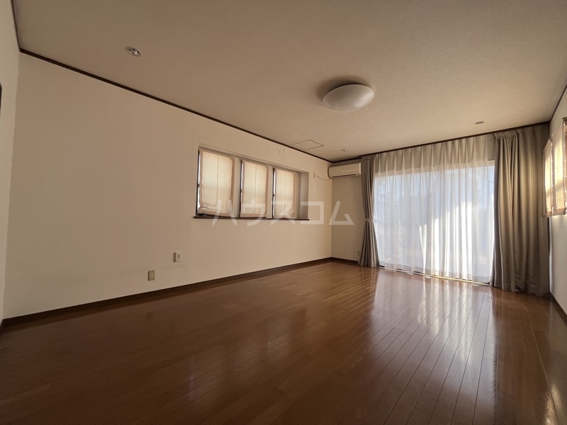 4/15 リビング/ダイニング