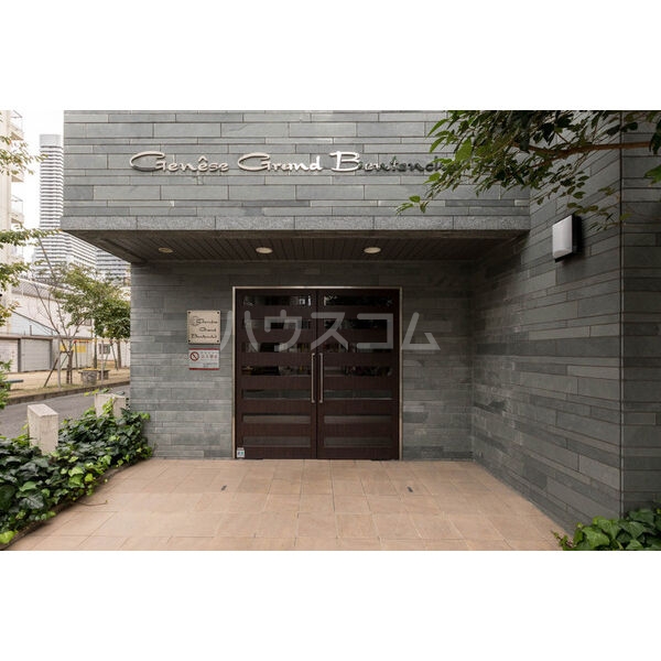 13/20 エントランス