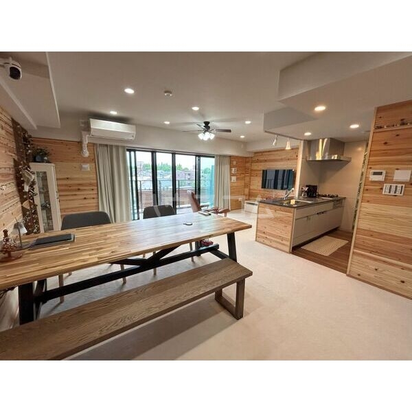 リビング/ダイニング