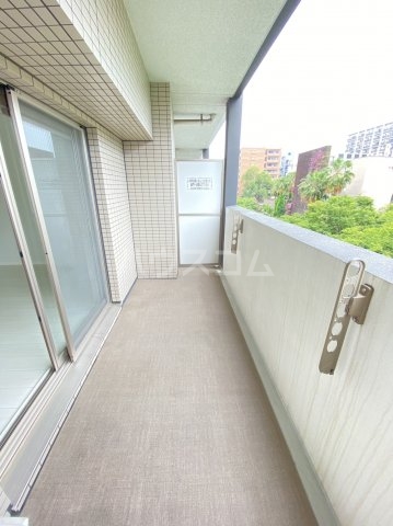 13/30 バルコニー