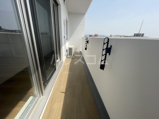 13/20 バルコニー