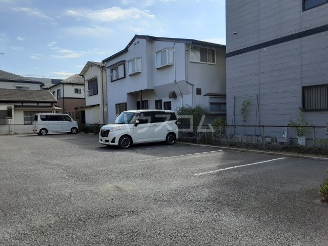 3/4 駐車場