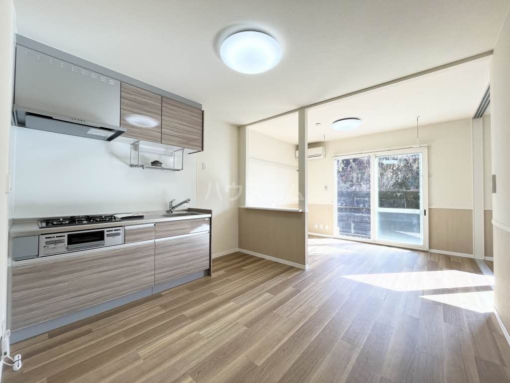 13/23 バルコニー