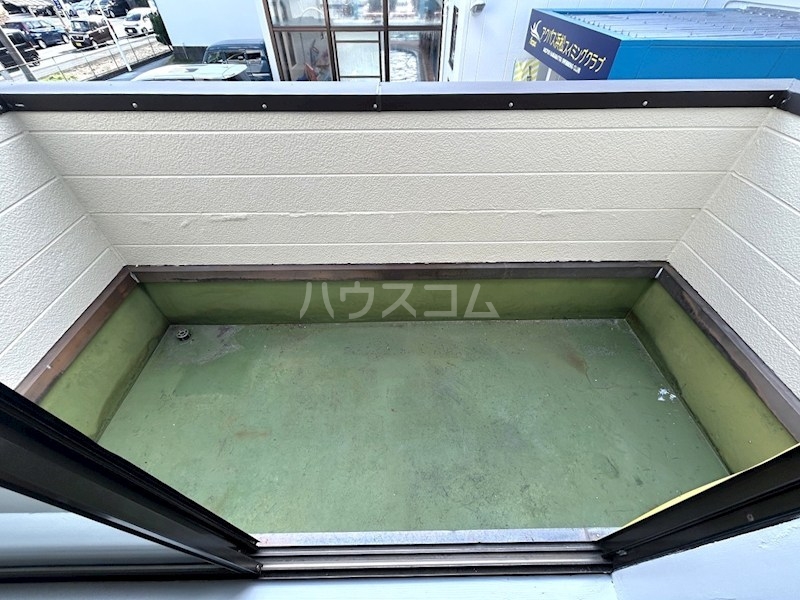 15/22 バルコニー