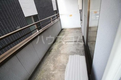 13/16 バルコニー