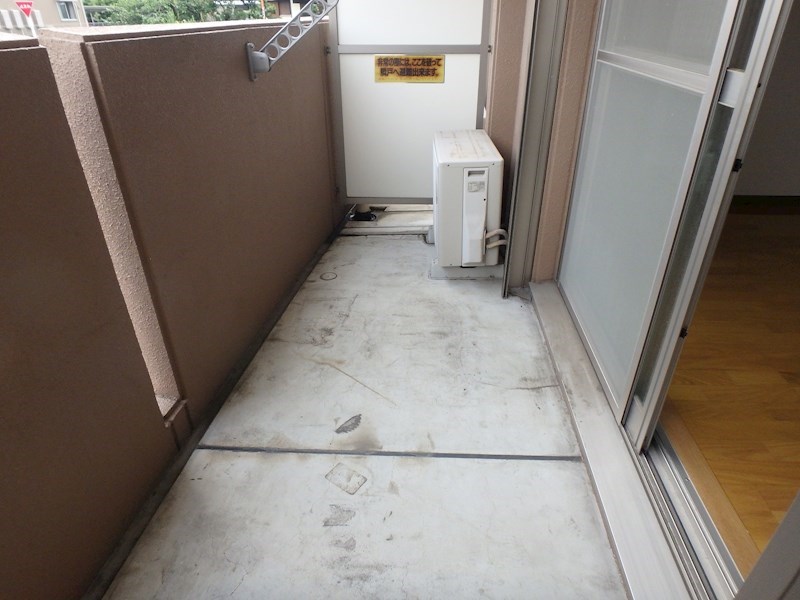 15/23 バルコニー