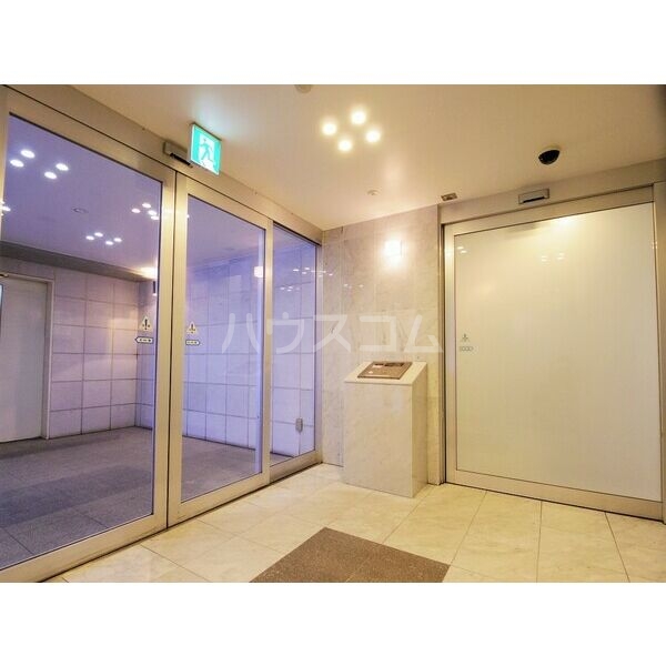 1/2 エントランス