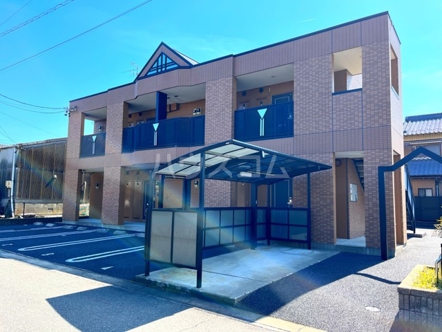 21/29 エントランス