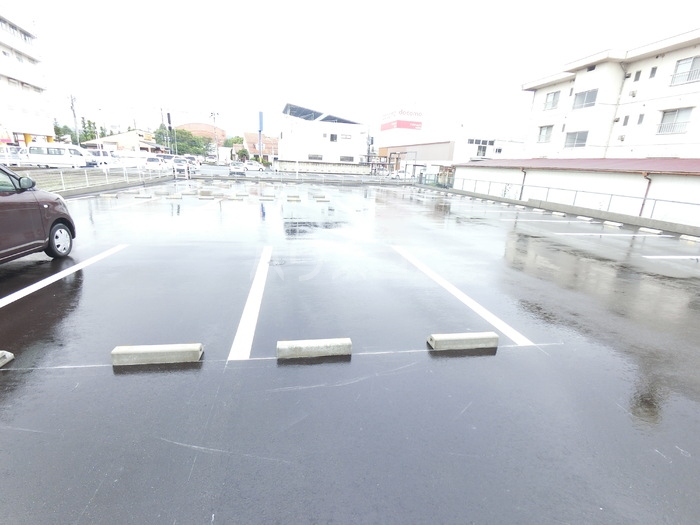 16/24 駐車場