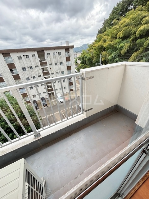 16/19 バルコニー