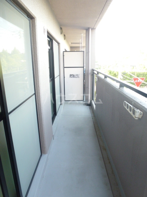 16/28 バルコニー