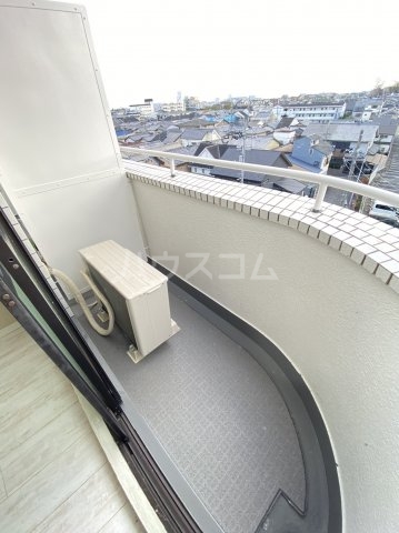 13/27 バルコニー