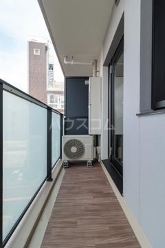 15/28 バルコニー