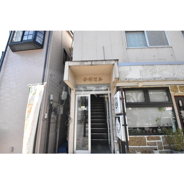 17/22 エントランス