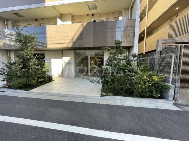 3/10 エントランス