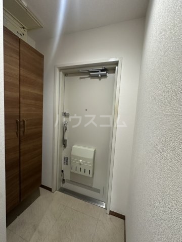 14/29 玄関