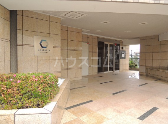 20/27 エントランス