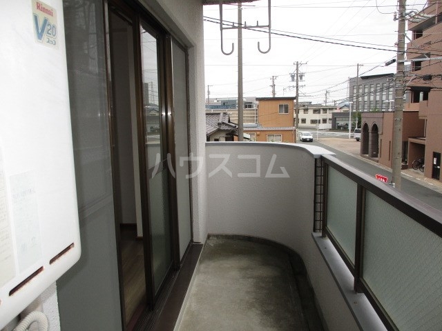 20/30 バルコニー