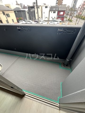 15/23 バルコニー