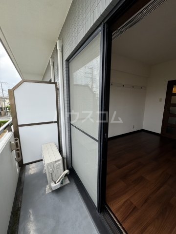 21/30 バルコニー