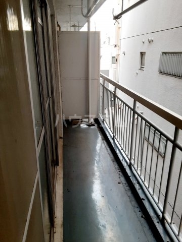 21/30 バルコニー