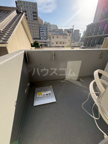 18/30 バルコニー