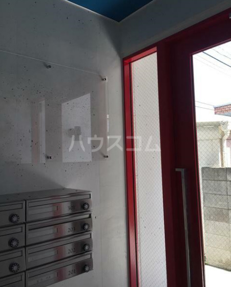 8/8 エントランス