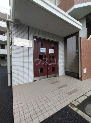 2/3 エントランス