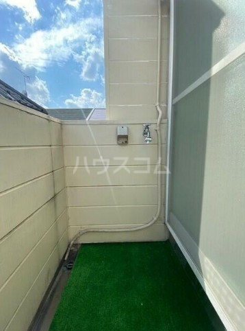 13/27 バルコニー