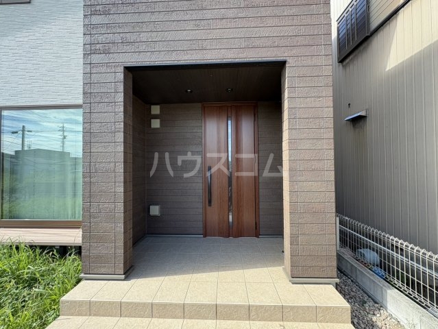 2/11 エントランス