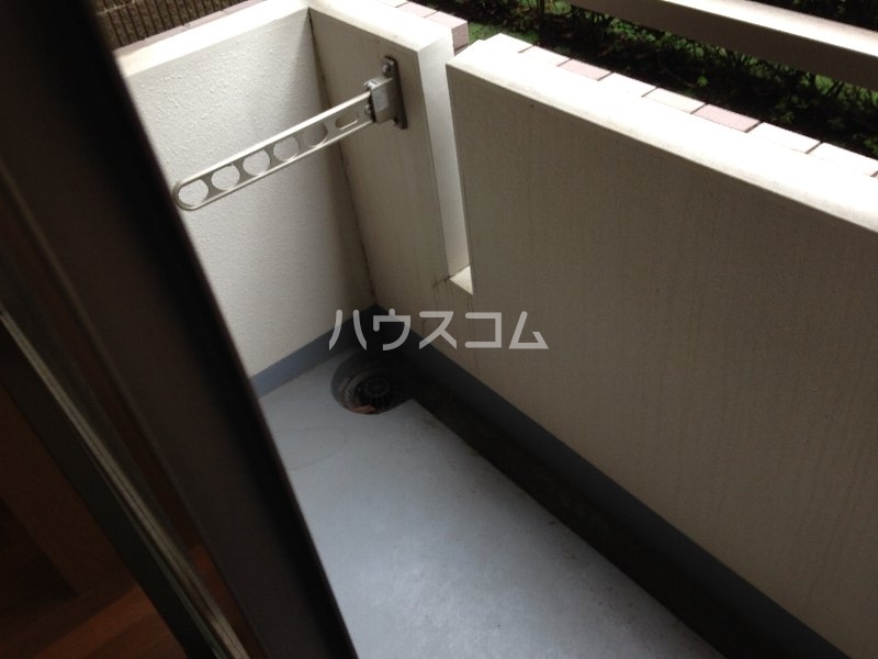 13/20 バルコニー